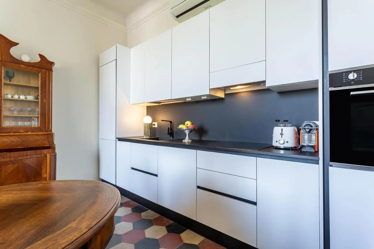 The Place To Be Apartment Milan